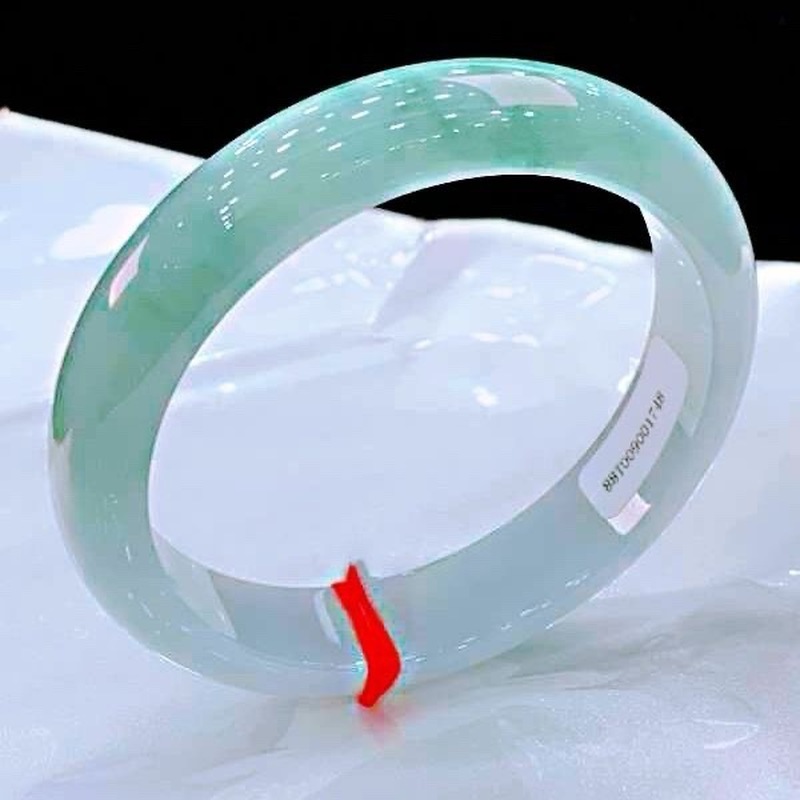 Bracelets - Myanmar , Natural Ice Jadeite for