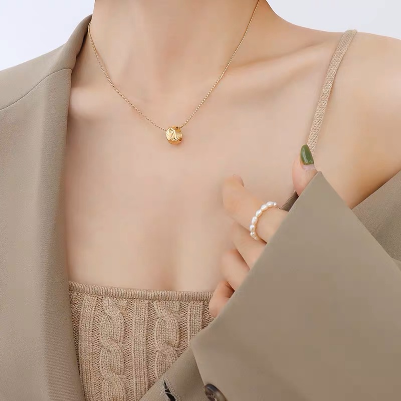 Luxury Golden Rhombus Cross Ci - Cross Pendant Necklace Gold 评论和价格