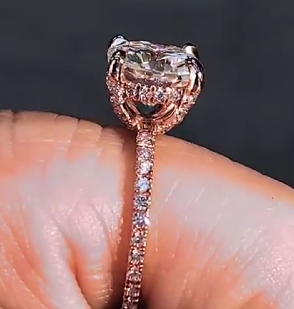 Custom Solid 14K Rose Gold Wom - Moissanite Engagement Ring 1 Carat 评论和价格