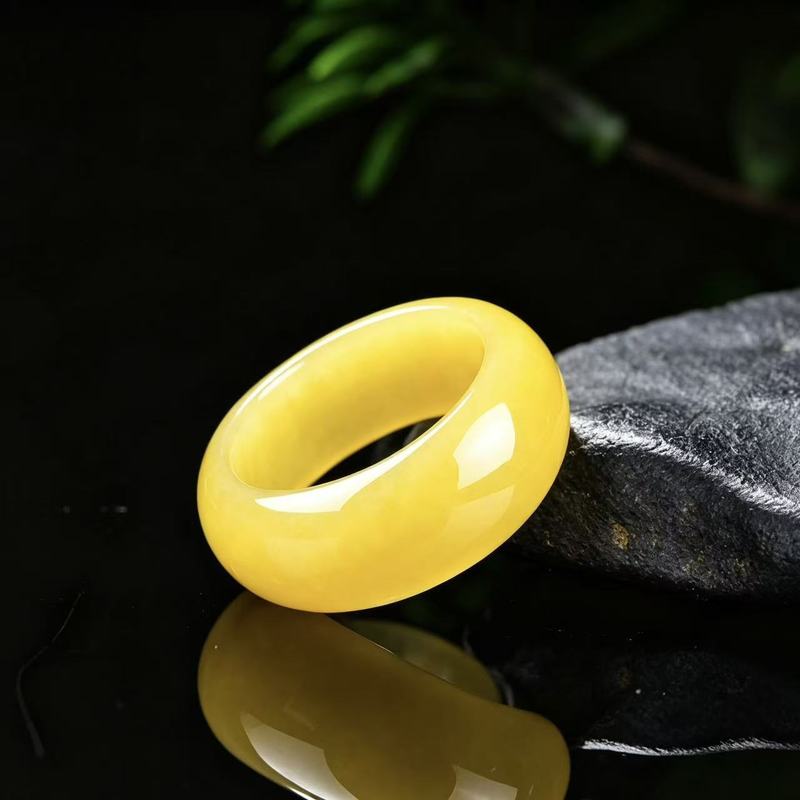 Genuine A-grade jadeite ring w - Rings 评论和价格