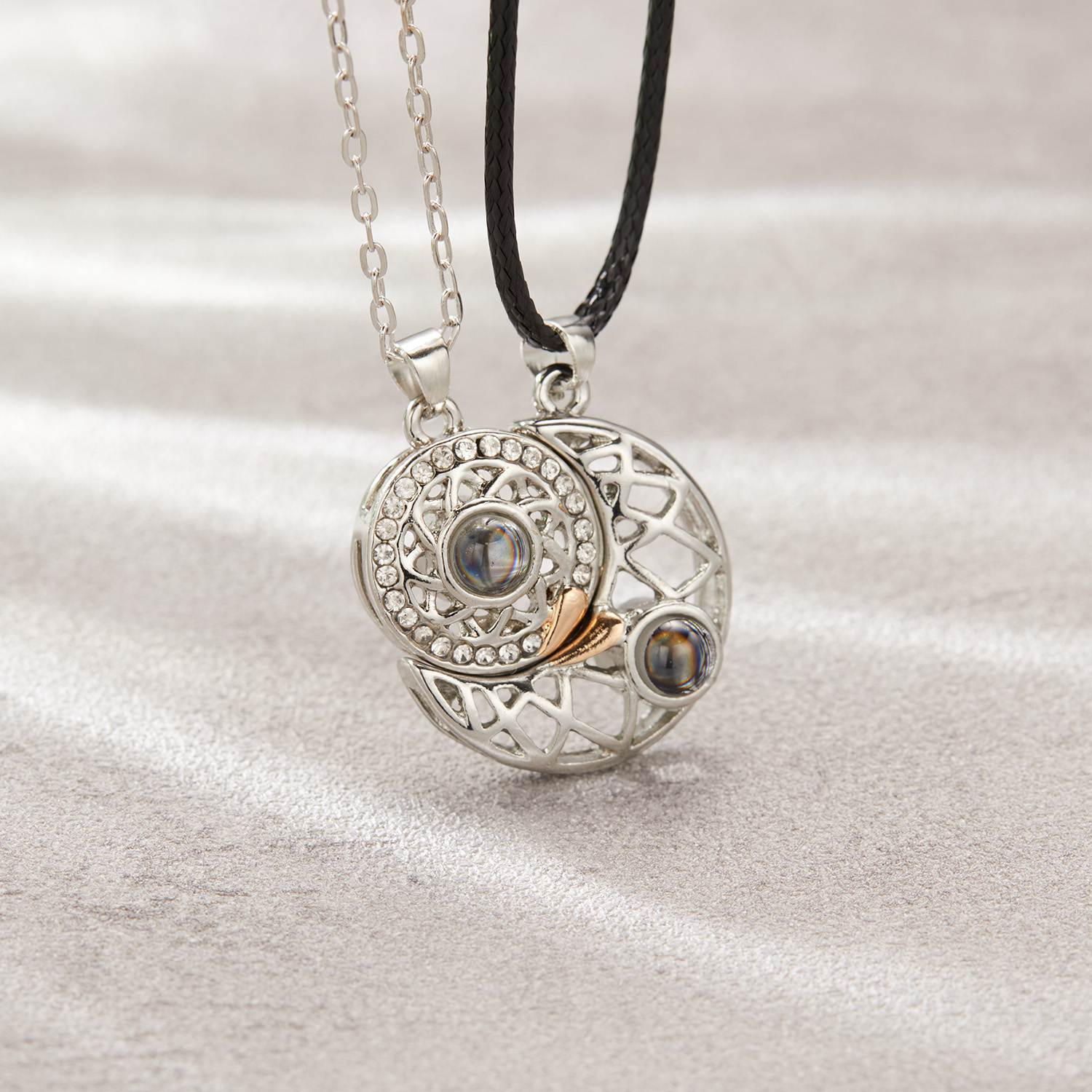 Romantic Magnetic Sun Moon Cou - Magnetic Couple Matching Necklaces 评论和价格