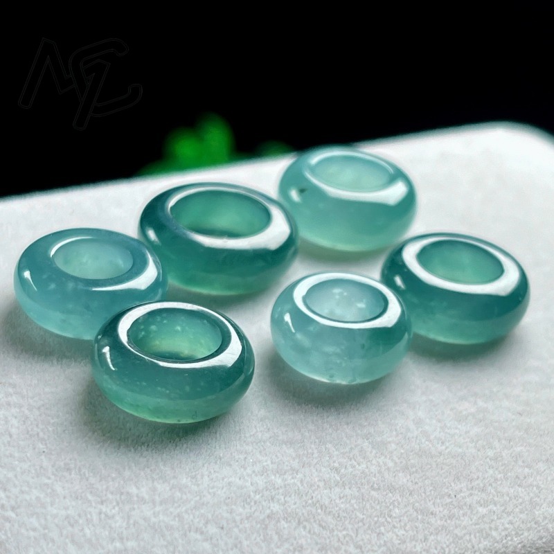 Natural Emerald Blue Water Luc - Rings 评论和价格