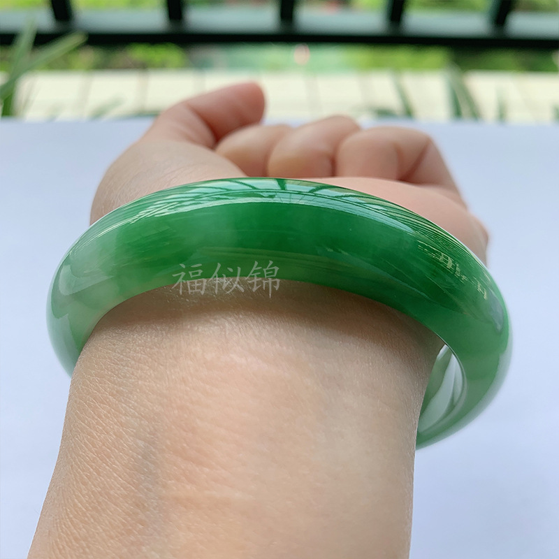 Old Mine Icy Jadeite Bracelet, - Bracelets 评论和价格