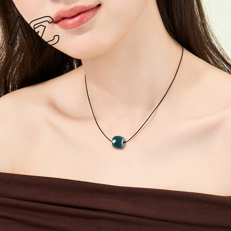 Natural Myanmar Emerald Deep B - Necklaces 评论和价格