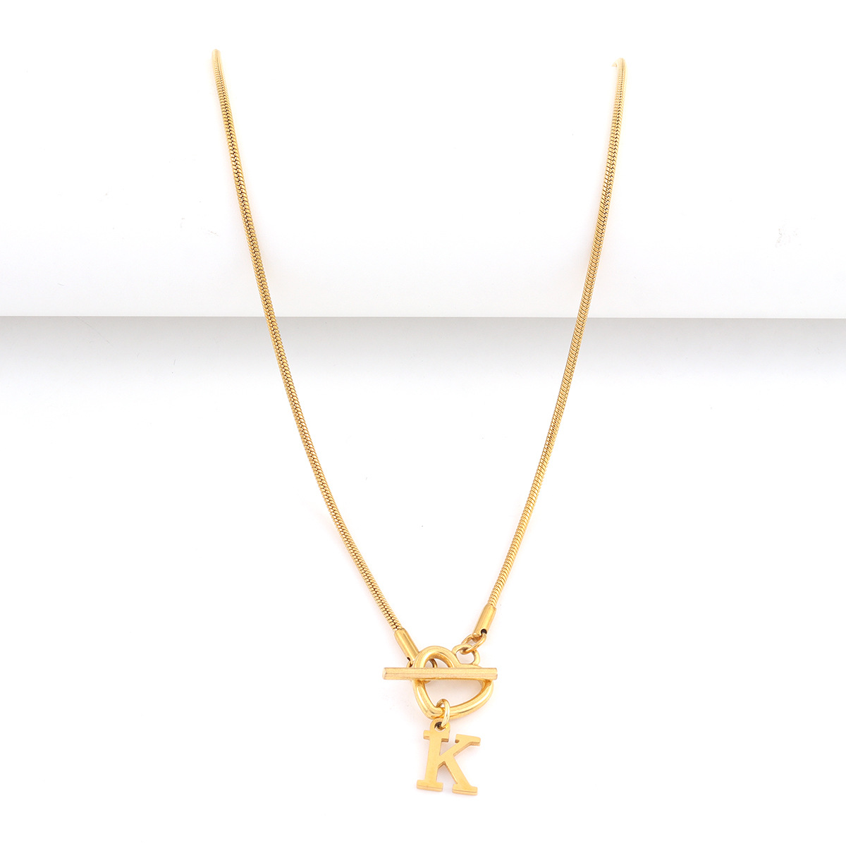 Fashion A-Z Initial Heart Pend - Initial Letter Necklace 18K Gold 评论和价格